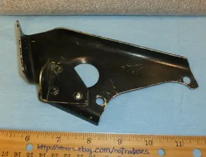 HILLER HELICOPTER 12E BRACKET, ENGINE IDLE CUTOFF CONTROL SUPPORT p/n 75137 